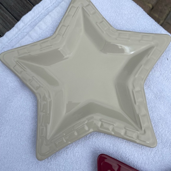 Longaberger red white and blue star plates - Picture 6 of 10